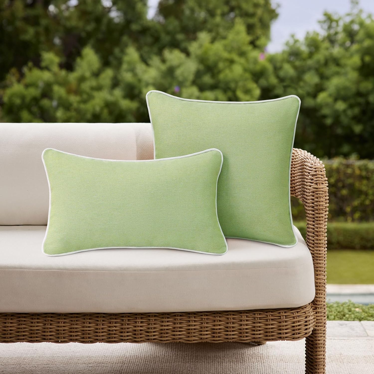4 Pack Water Repellent Outdoor Throw Pillows Seaweed Green